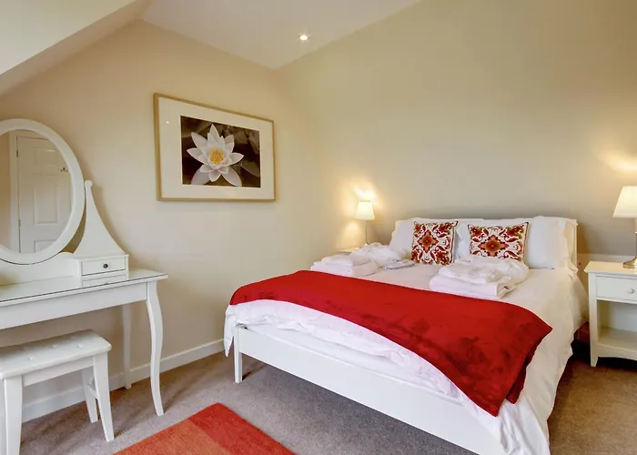 Peregrine Cottage